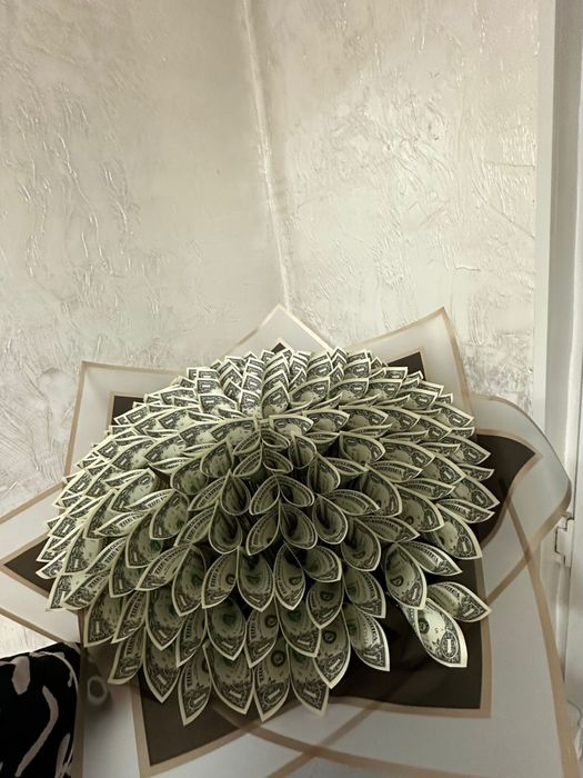 Срочно продам денежный букет