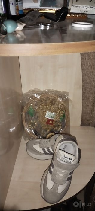 Продаются кроссовки
