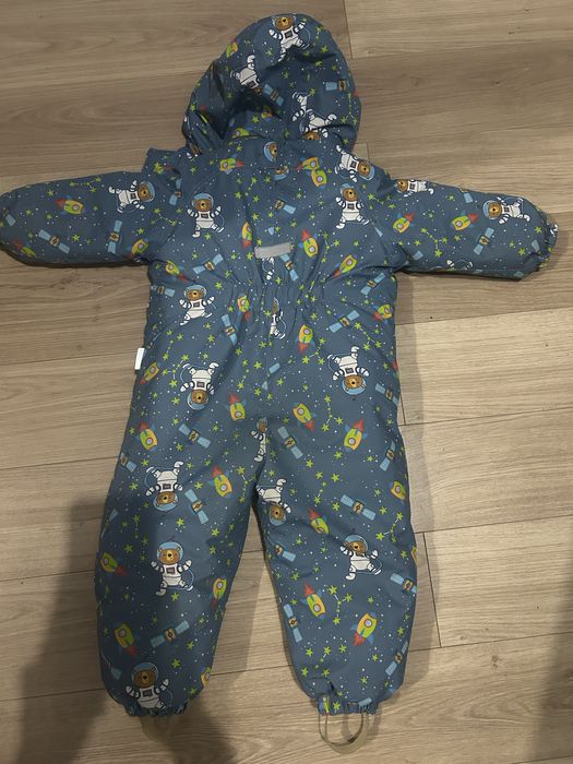 Продам комбенизон Lassye для мальчика.