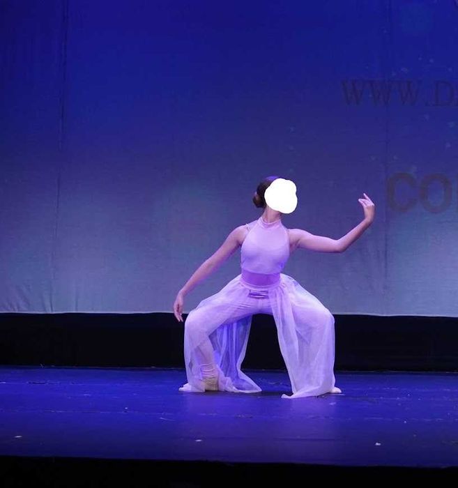 Сценичен Костюм за танци лирикъл модерен