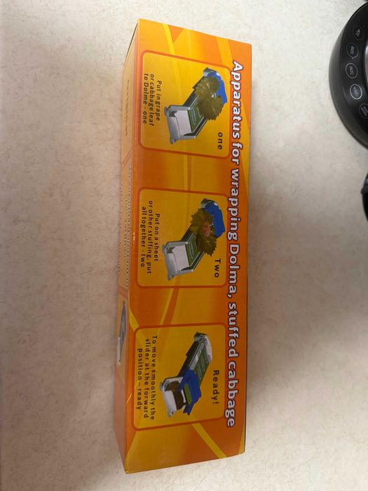 Чисто Нова Машинка за навиване на Сарми, Суши и всякакви завити гъдели