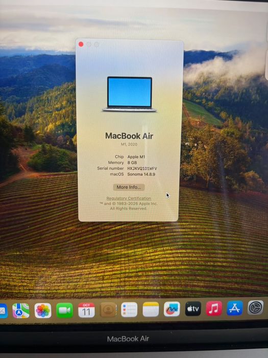 Ноутбук. Apple. MacBook (Макбук)  Air M1 [2020].