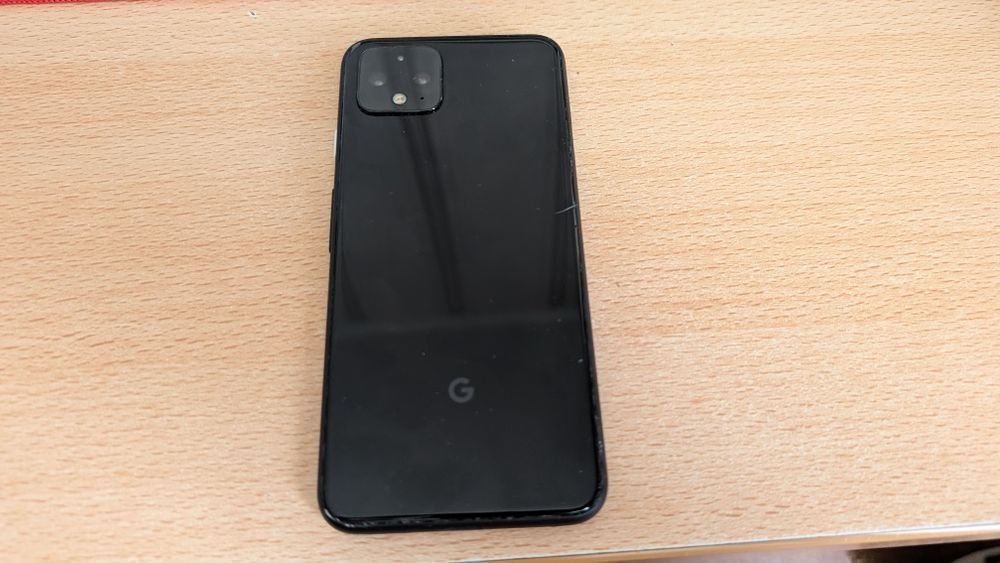 Pixel 4 на запчасти