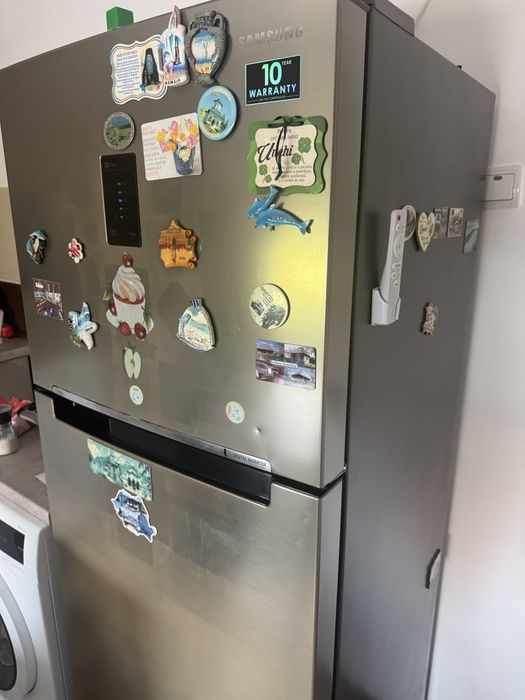 Vand frigider samsung in stare foarte buna