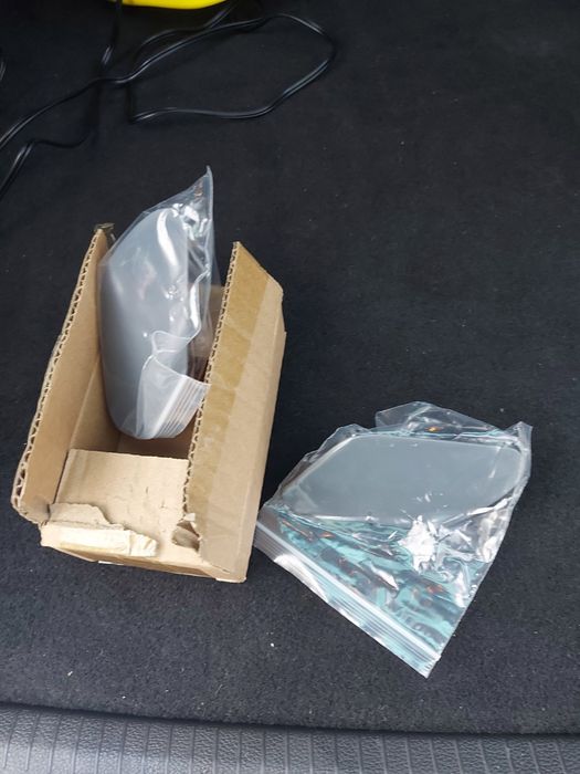 Капачки за пръскалки на фарове за   Opel Insignia