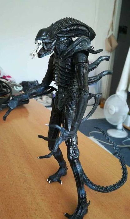 Figurina Alien Xenomorph 18 cm NECA Aliens