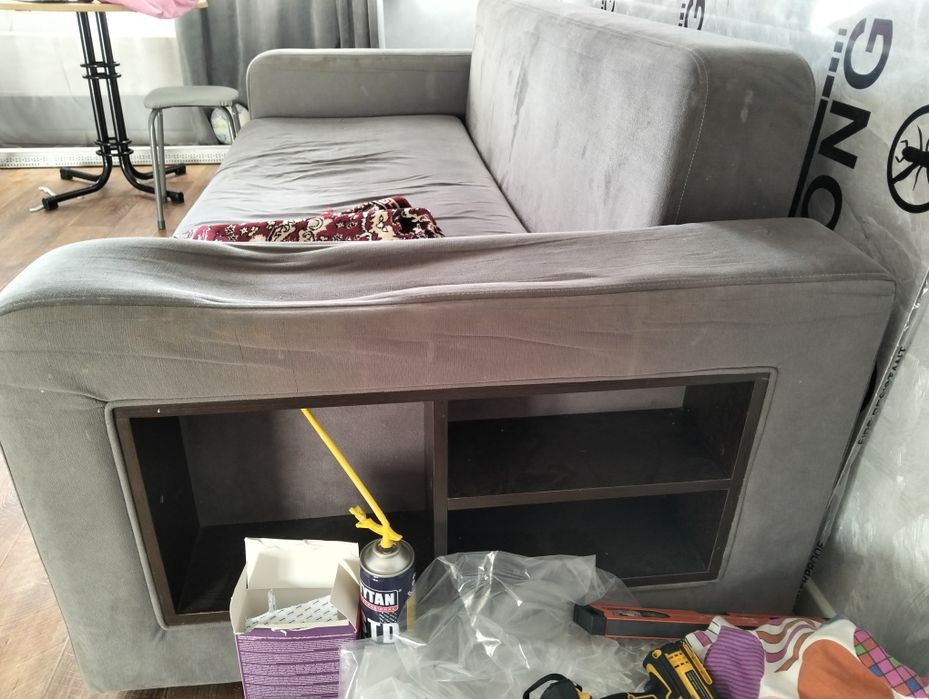 Диван старый, продам за 10 тыс