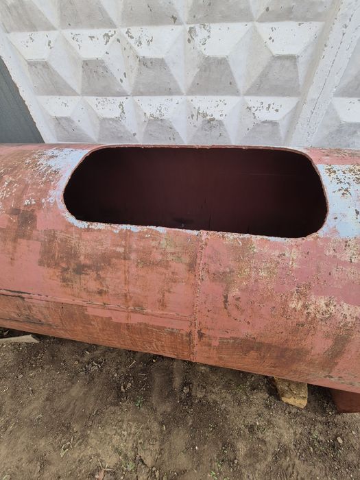 Продам емкость под воду