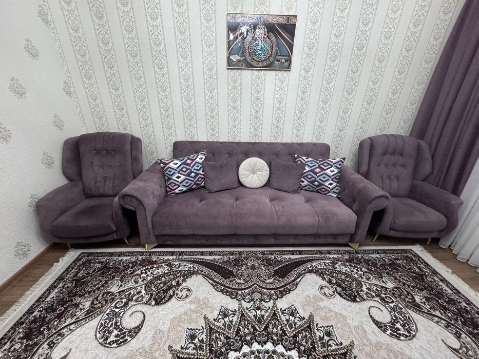 Диван + 2 кресла