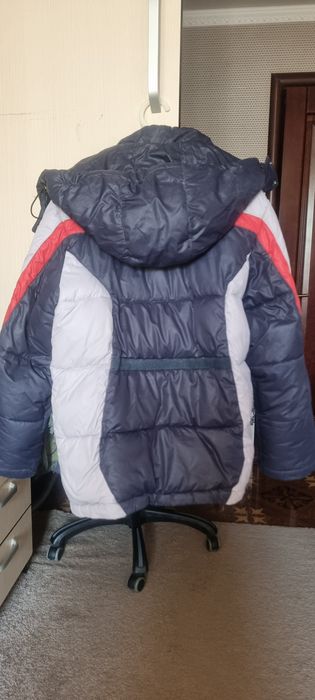 Продам Зимний куртку на мальчика