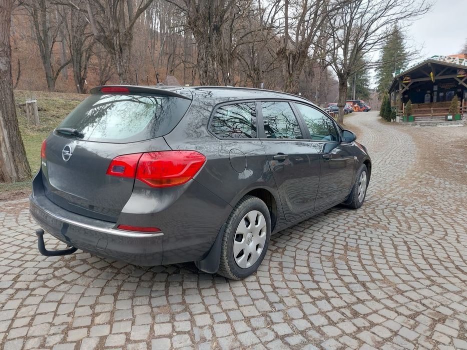 Opel Astra Sport Tourer