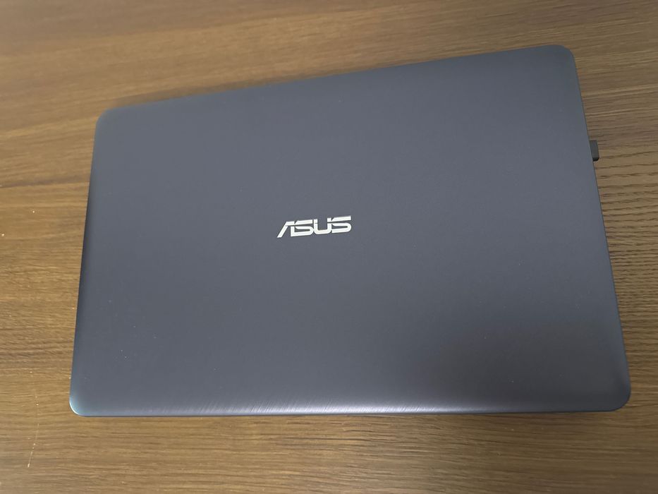 Ноутбук ASUS X543M