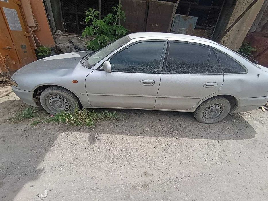 Мицубиши Галант 1995 года