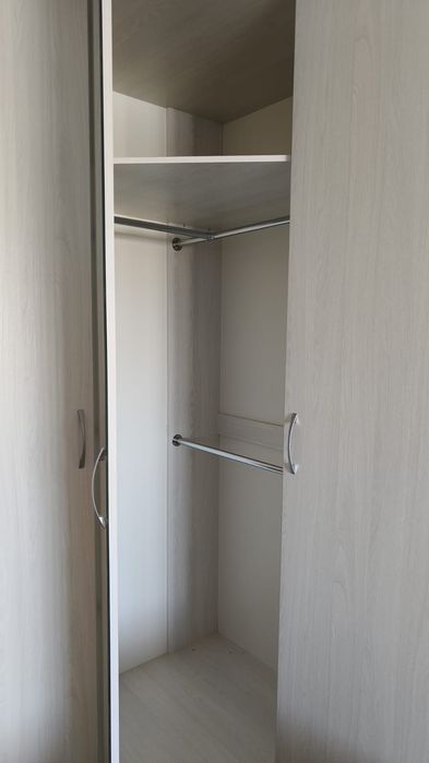 Шкаф б/у 1 год в идеале