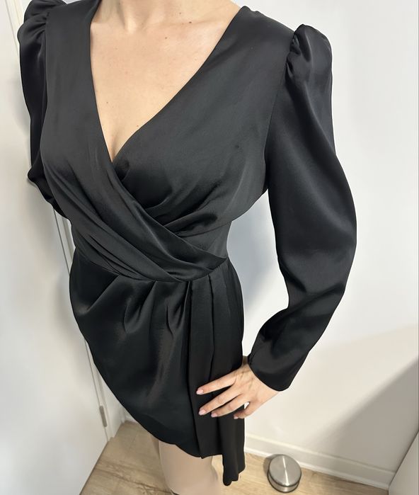 Черна рокля River Island