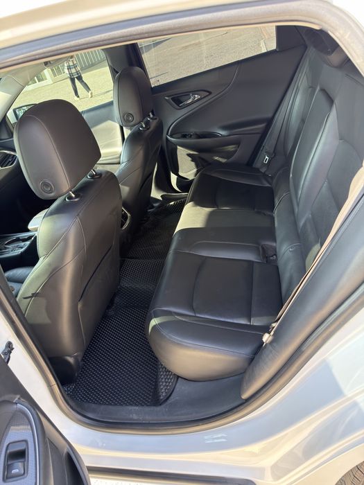 Малибу 2 2,4 2018й жемчуг