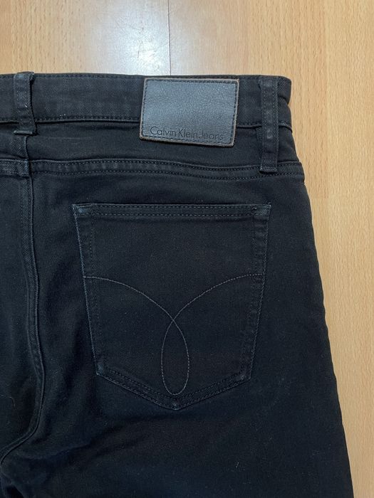 Calvin Klein Skinny Stay Black размер W33