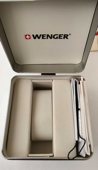 Часовник Wenger Comando