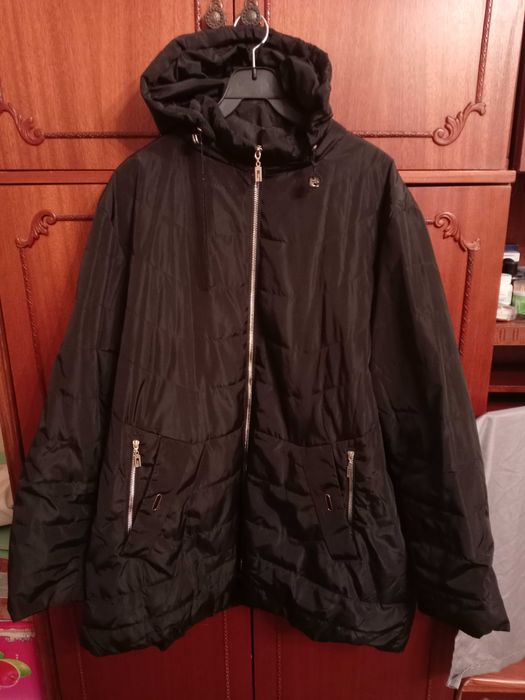 Куртка женская, размер 70