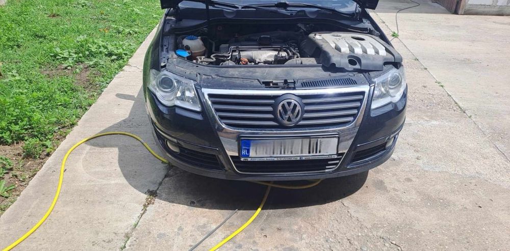 Dezmembrez Passat b6