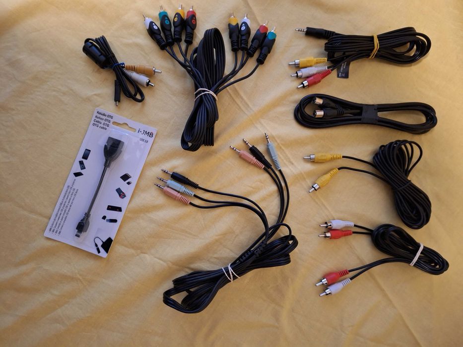 Cabluri audio - video RCA, diferite modele