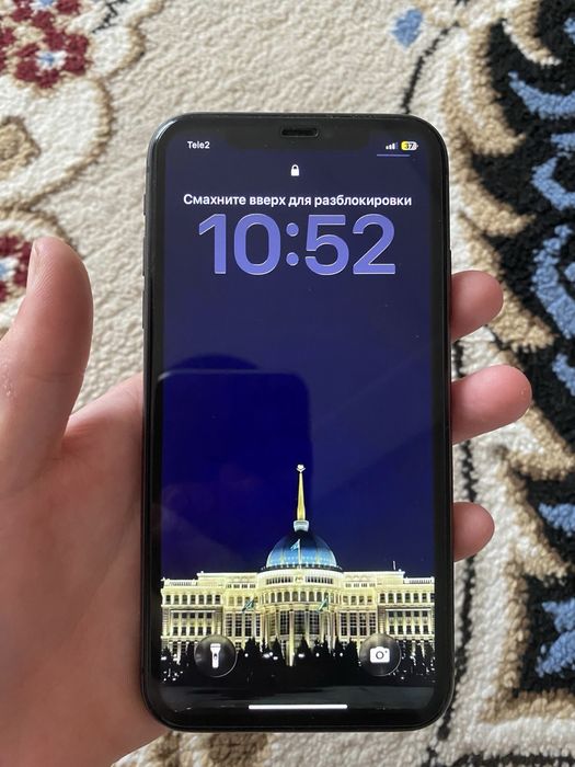 Айфон 11 сатылады