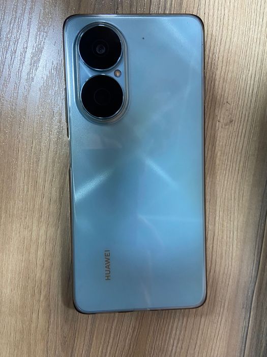 Продается Huawei nova y73