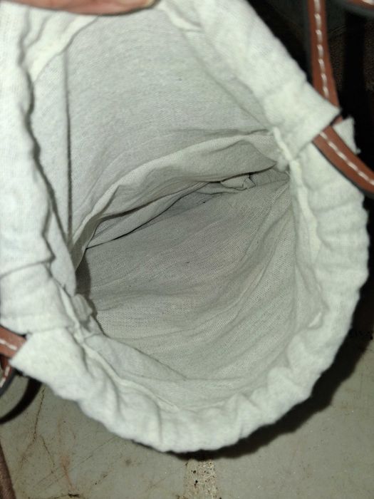 Много стилна чанта. Кожа и raffia