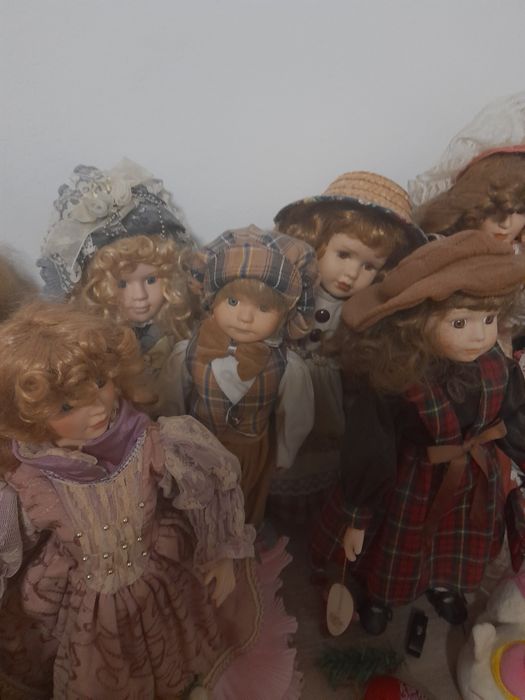 Колекционери порцеланови кукли