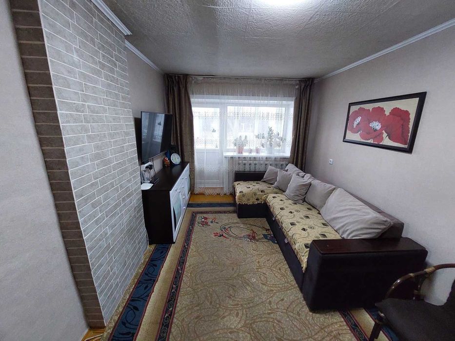 Продам 2х комн квартиру