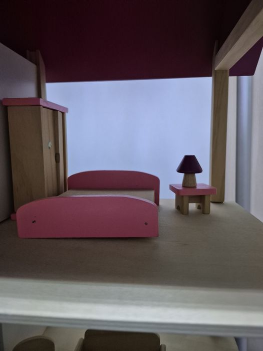 Продам домик для кукол