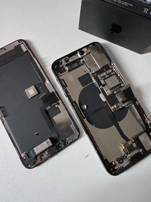 iPhone 11 Pro 256gb отключен за ремонт