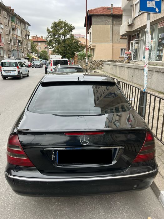 Лип спойлер мерцедес W211