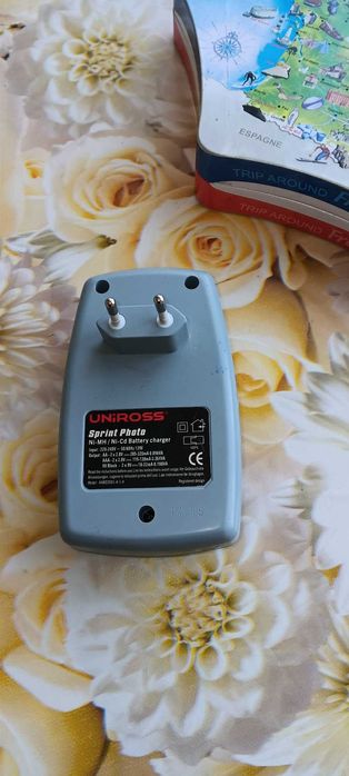 Продавам зарядно за всякакви батерии