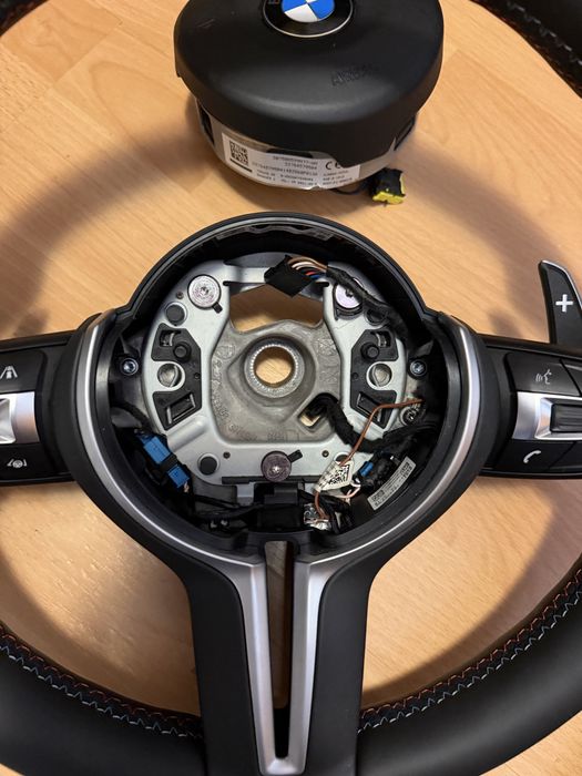 Volan m Bmw f10 f11 f01 f02 f06 f07 F12 f13 F01 f02 incalzire vibratii padele