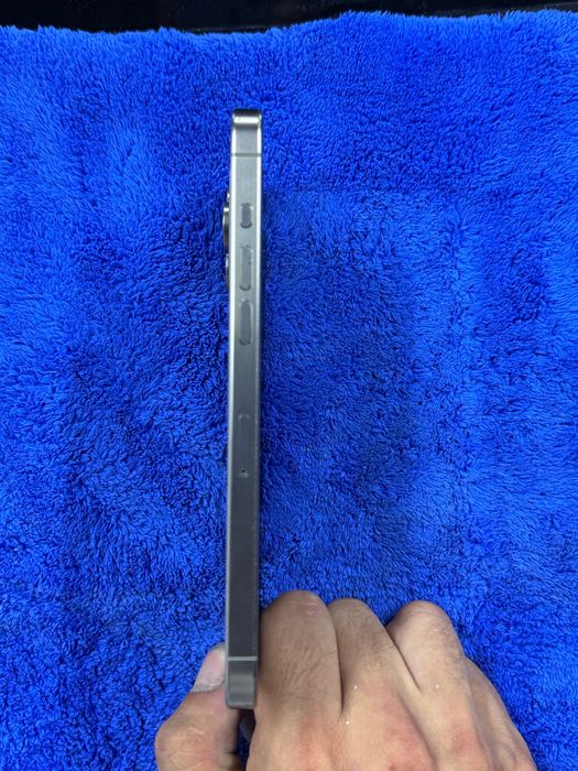 Srochna iPhone 15 promax sotiladi 400$
