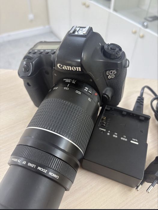 Камера canon eos 6d 75-300mm оригинал без ремонтов
