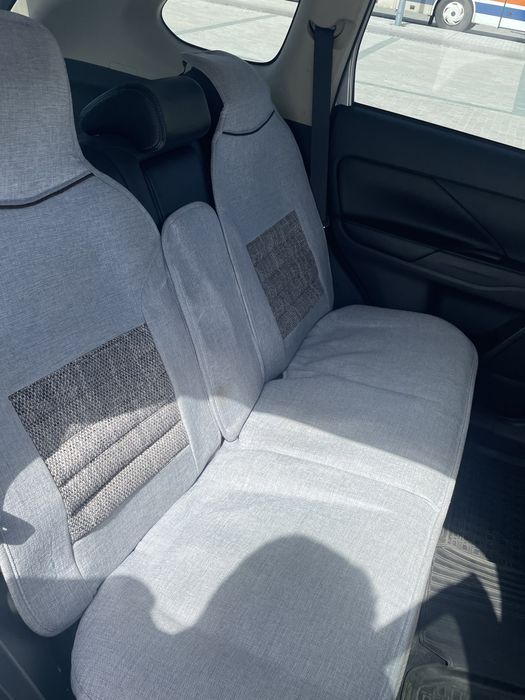 Митсубиси Аутлендер продам