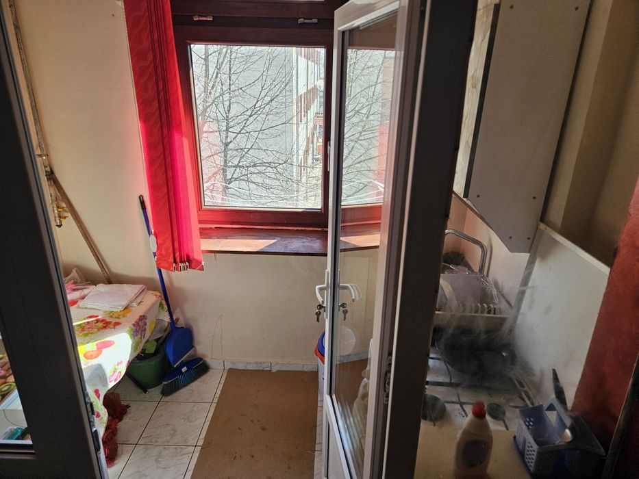 Garsoniera et 2, capat 1, proprietar