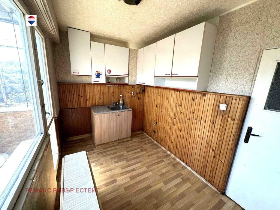 Едностаен апартамент за продажба кв. Здравец Изток