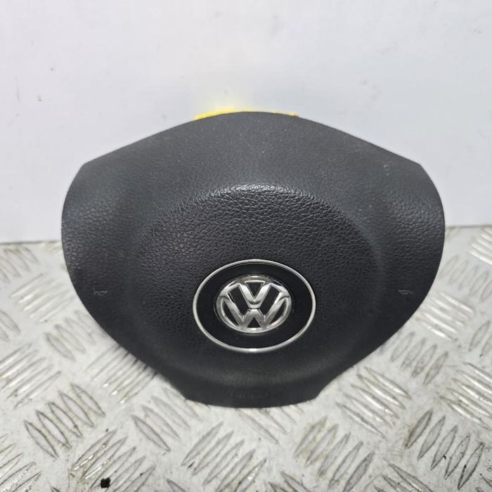 Airbag volan cu o mufa Volkswagen Passat B7