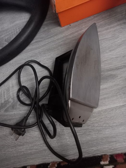 Утюг советского периода