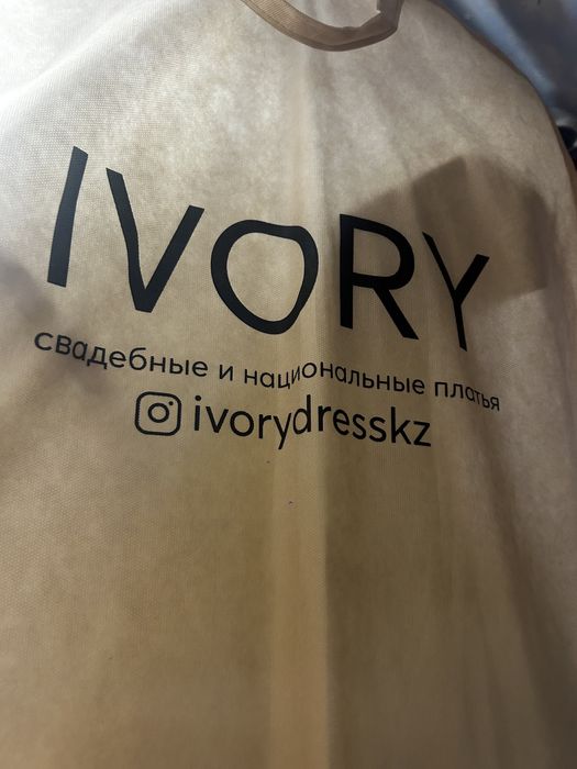 Продам свадебное фирменное платье