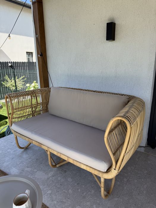Canapea din ratan  natural pentru terasă