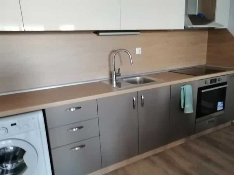 Дава се под наем Тристаен апартамент в София, Гео Милев - 112 кв.м за 598.23 € - Снимка #2