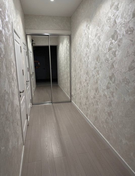 Яккасарай,  ЖК Саламатина. Кирпичный дом.  Хороший ремонт. Срочно