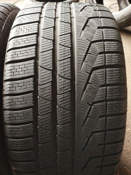 2 buc 283 30 20 .99w Pirelli Sottozero Alpine dot 2023