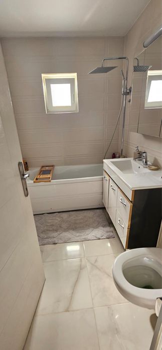 Apartament 4 camere