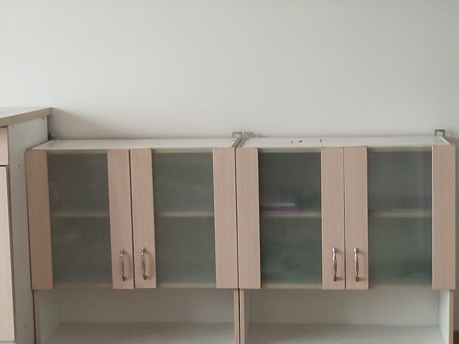 Продам кухонный гарнитур б/у