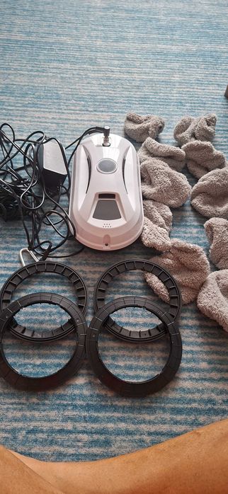 Robot de cu ratat geamuri